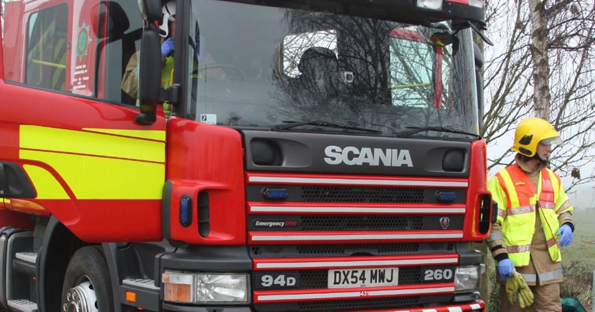 Fire pump truck